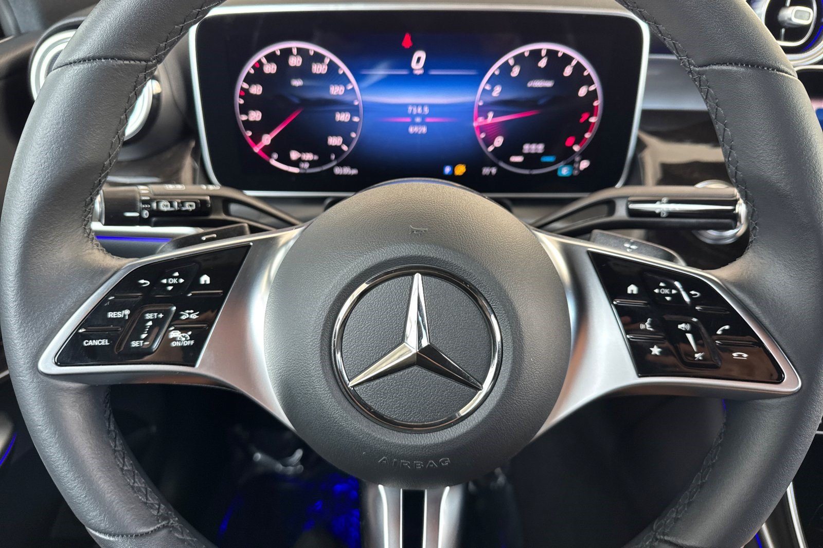 Certified 2025 Mercedes-Benz GLC 300 4MATIC image 11