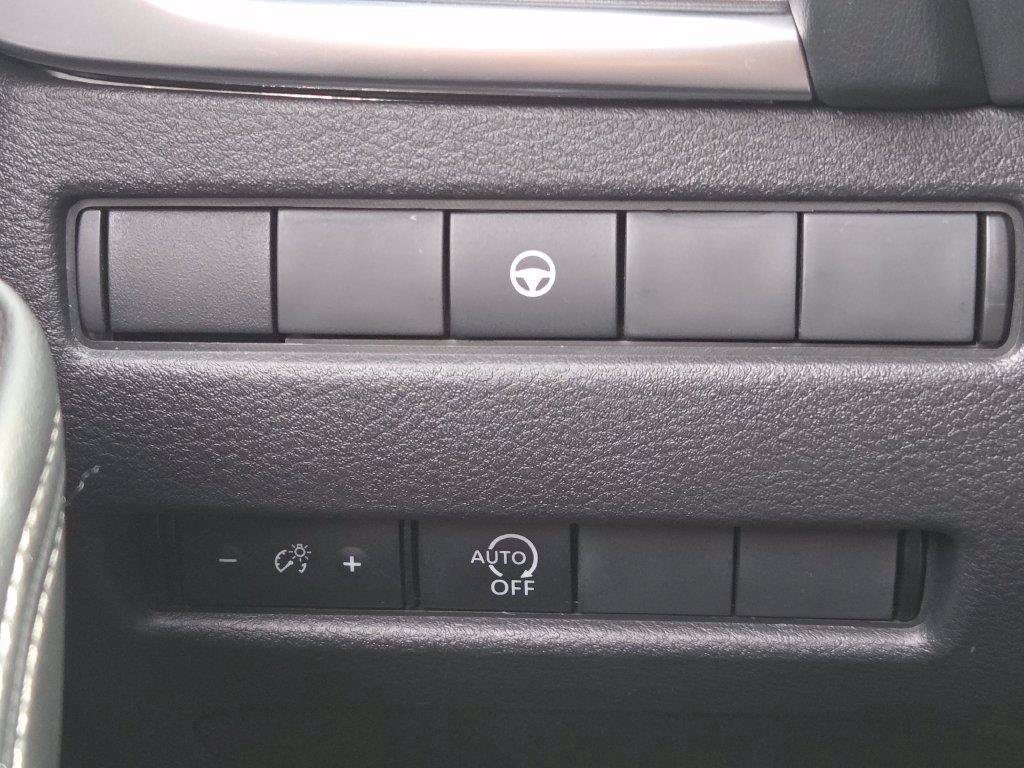 Certified 2023 Nissan Rogue SV AWD/4WD image 9