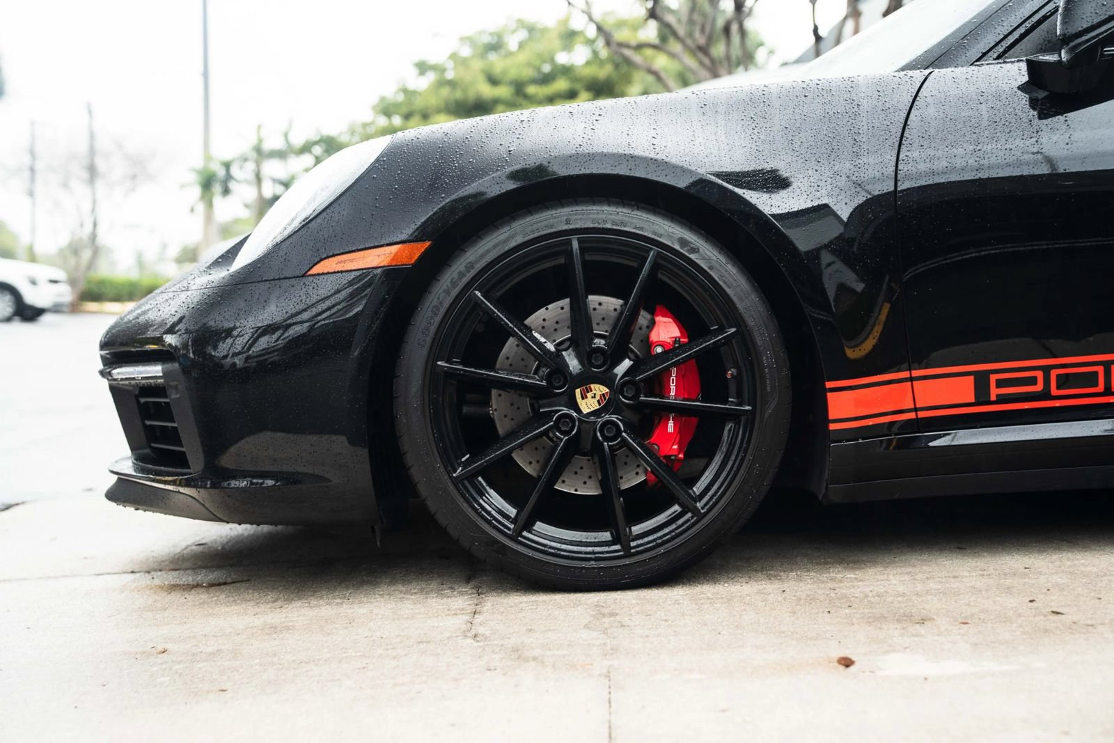 Used 2021 Porsche 911 Carrera S RWD image 4