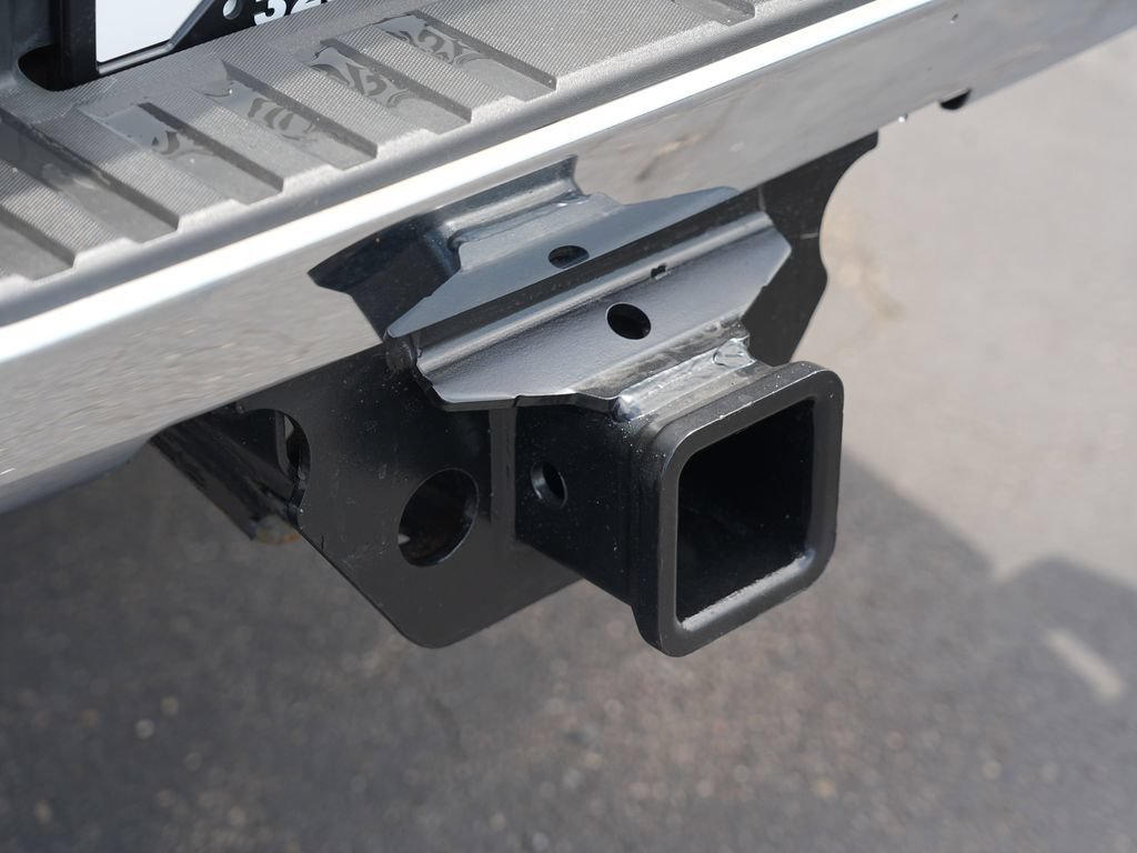 Used 2018 Chevrolet Silverado 3500 4x4 Crew Cab image 26