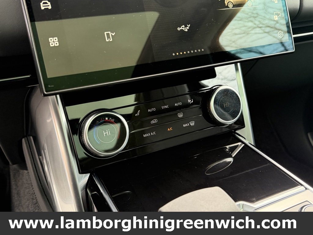 Used 2022 Land Rover Range Rover SE image 33