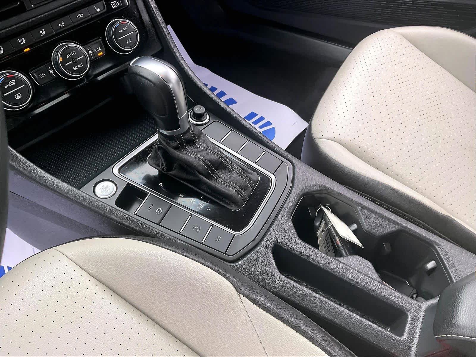 Used 2019 Volkswagen Jetta R-Line FWD image 20