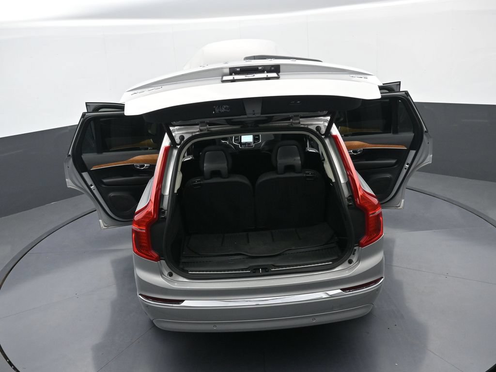 Used 2024 Volvo XC90 B6 Plus AWD/4WD image 43