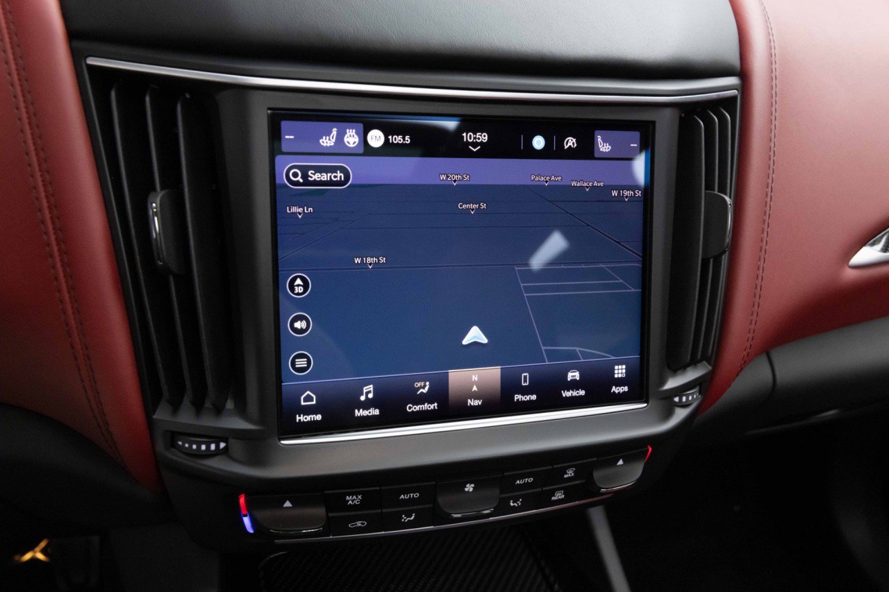 Used 2021 Maserati Levante S GranSport AWD/4WD image 38