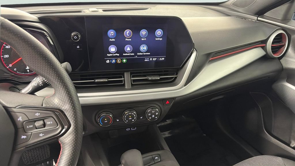 Certified 2024 Chevrolet Trax RS w/ Driver Confidence Package FWD image 23