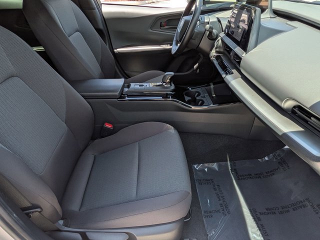 Used 2023 Toyota Prius LE FWD image 19