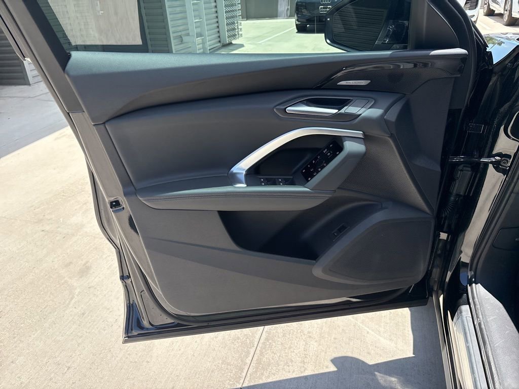 New 2025 Audi Q5 Premium Plus image 9