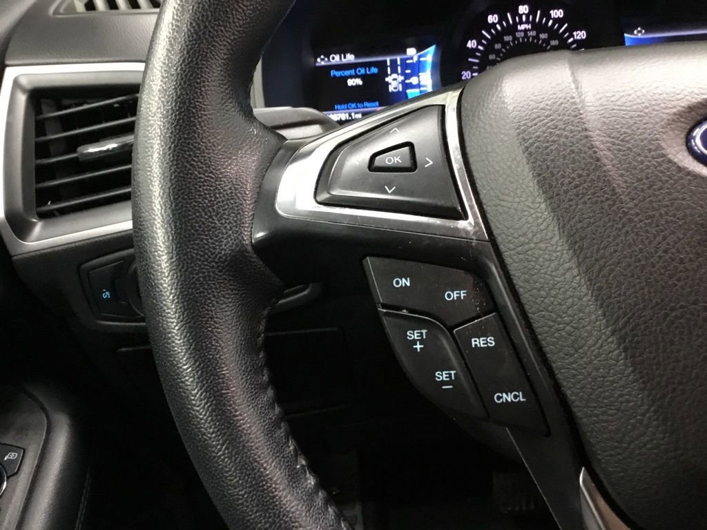 Used 2023 Ford Edge SEL image 35