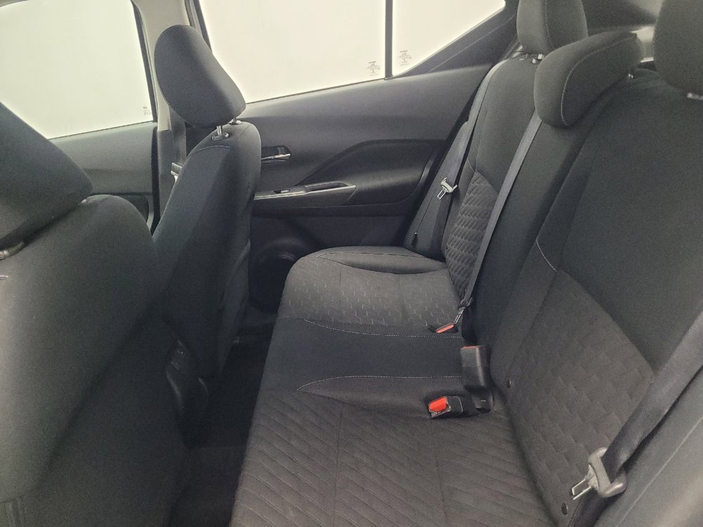 Used 2021 Nissan Kicks SV image 18