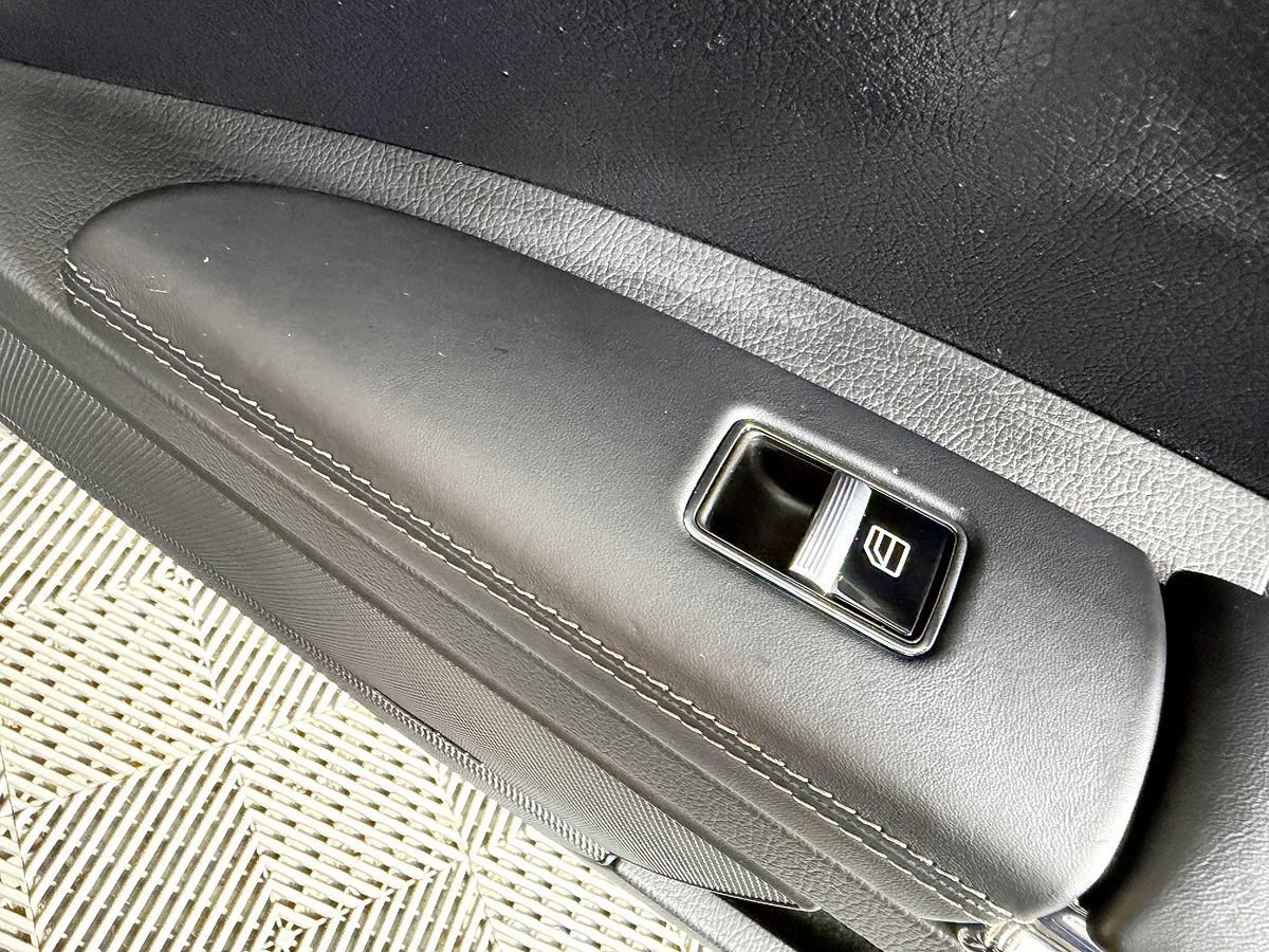 Used 2012 Mercedes-Benz S 63 AMG image 54