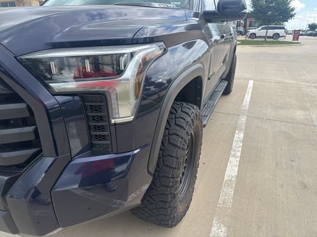 Used 2024 Toyota Tundra Limited AWD/4WD image 25