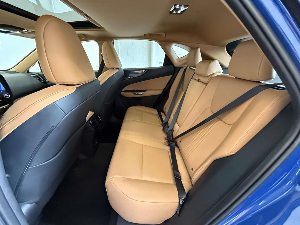 Used 2024 Lexus NX 350 AWD image 19