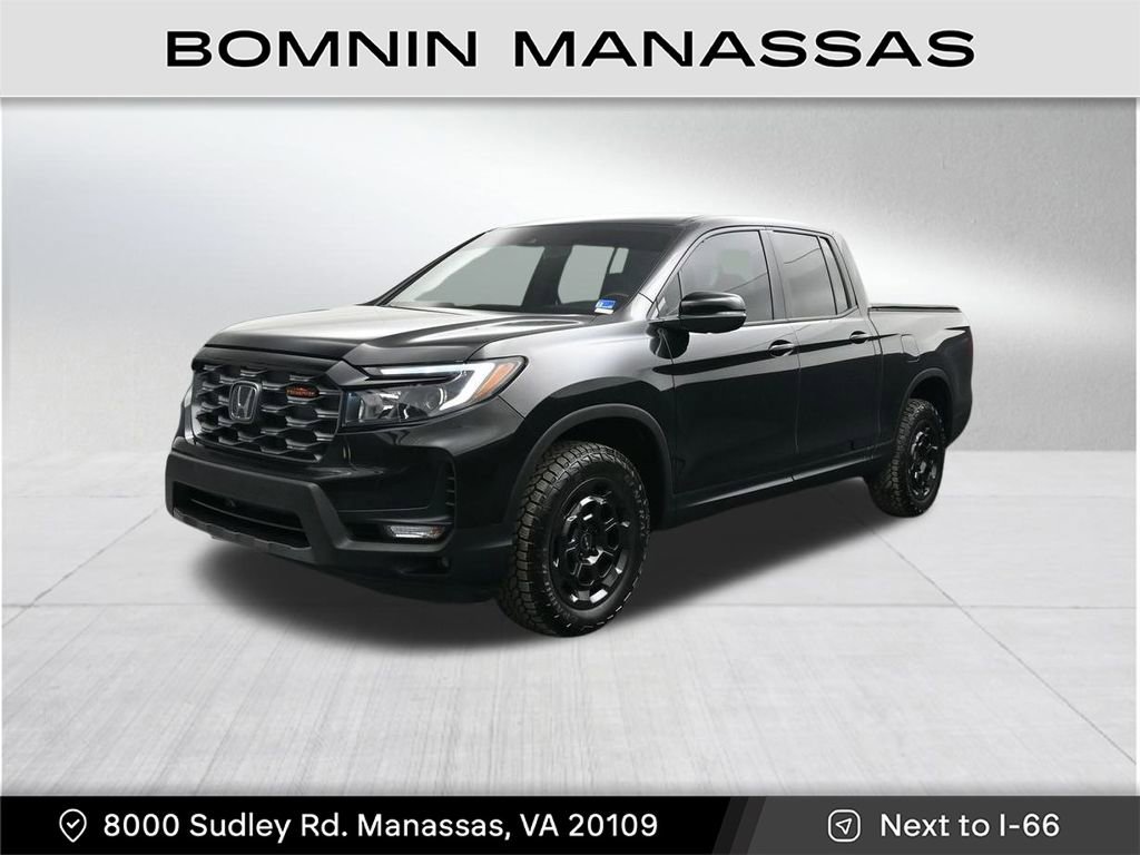 Used 2025 Honda Ridgeline TrailSport+ image 1