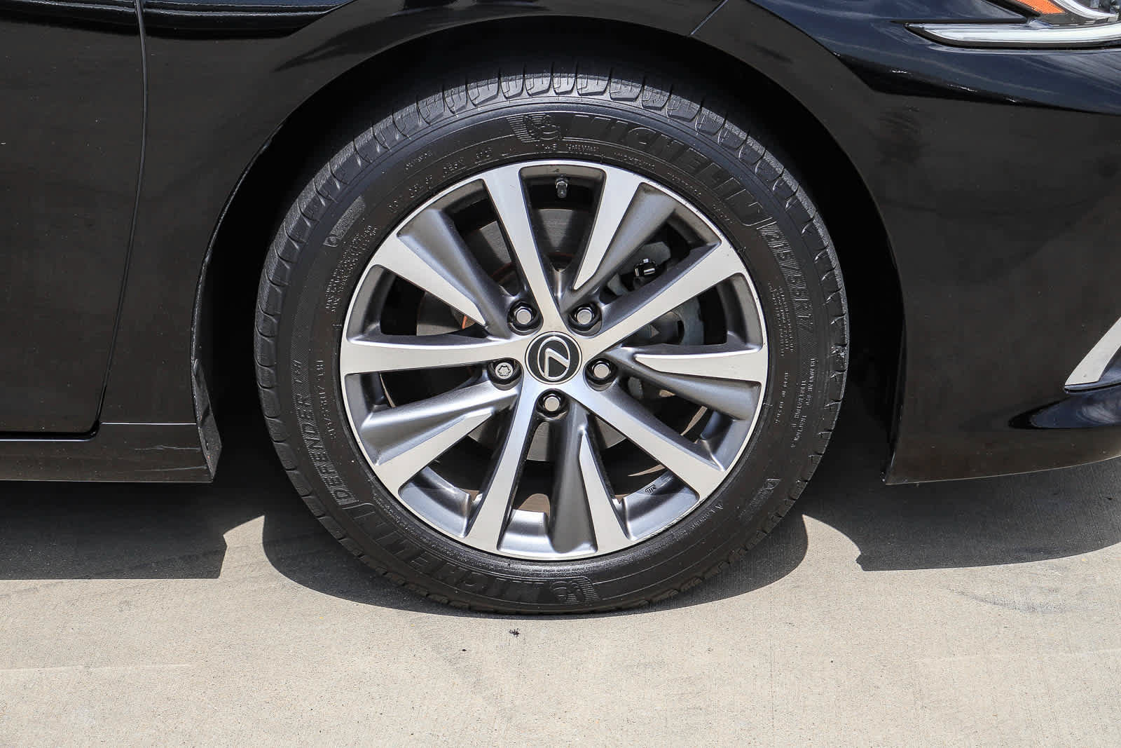 Used 2019 Lexus ES 350 w/ Accessory Package 2 FWD image 9