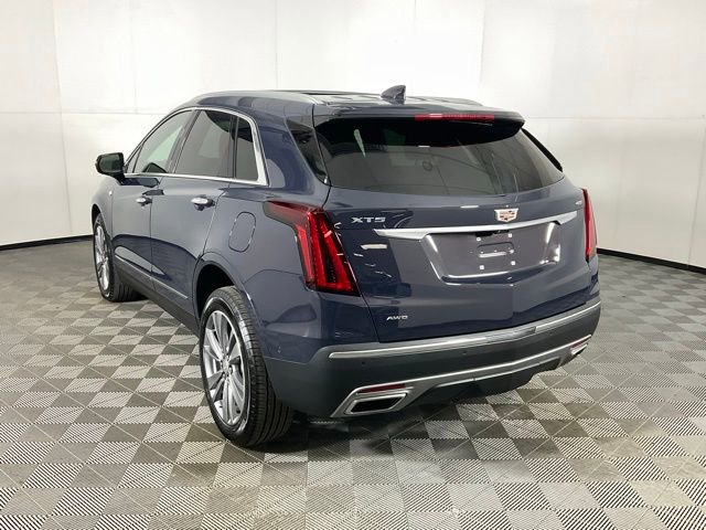 Certified 2025 Cadillac XT5 Premium Luxury w/ Technology Package image 4