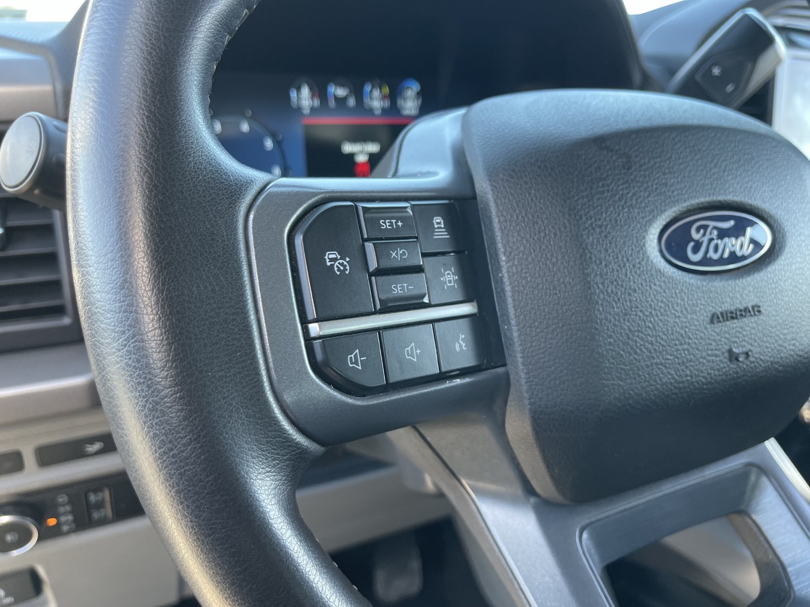 Certified 2024 Ford F150 XLT w/ Equipment Group 302A MID AWD/4WD image 29