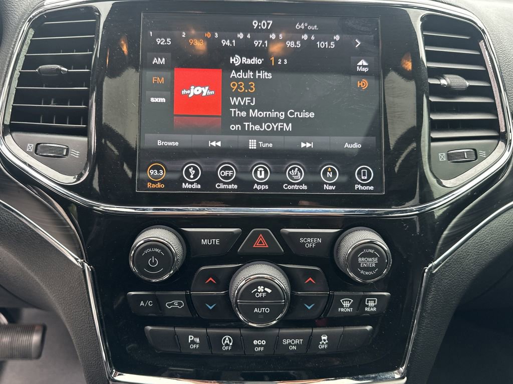 Used 2019 Jeep Grand Cherokee Limited w/ Luxury Group II RWD image 30