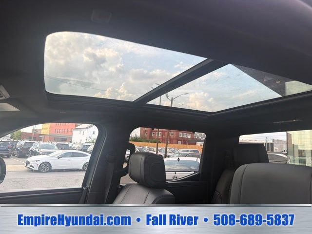 Used 2026 Toyota Tundra Platinum AWD/4WD image 14