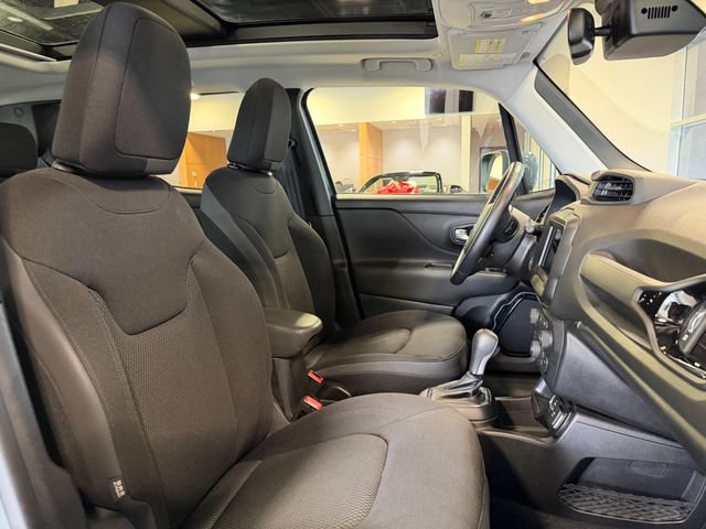 Used 2019 Jeep Renegade Altitude w/ Quick Order Package 2XM FWD image 23