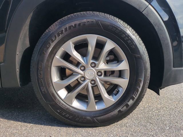 Used 2020 Hyundai Santa Fe SEL image 11