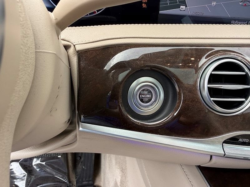 Used 2020 Mercedes-Benz S 560 Sedan image 34