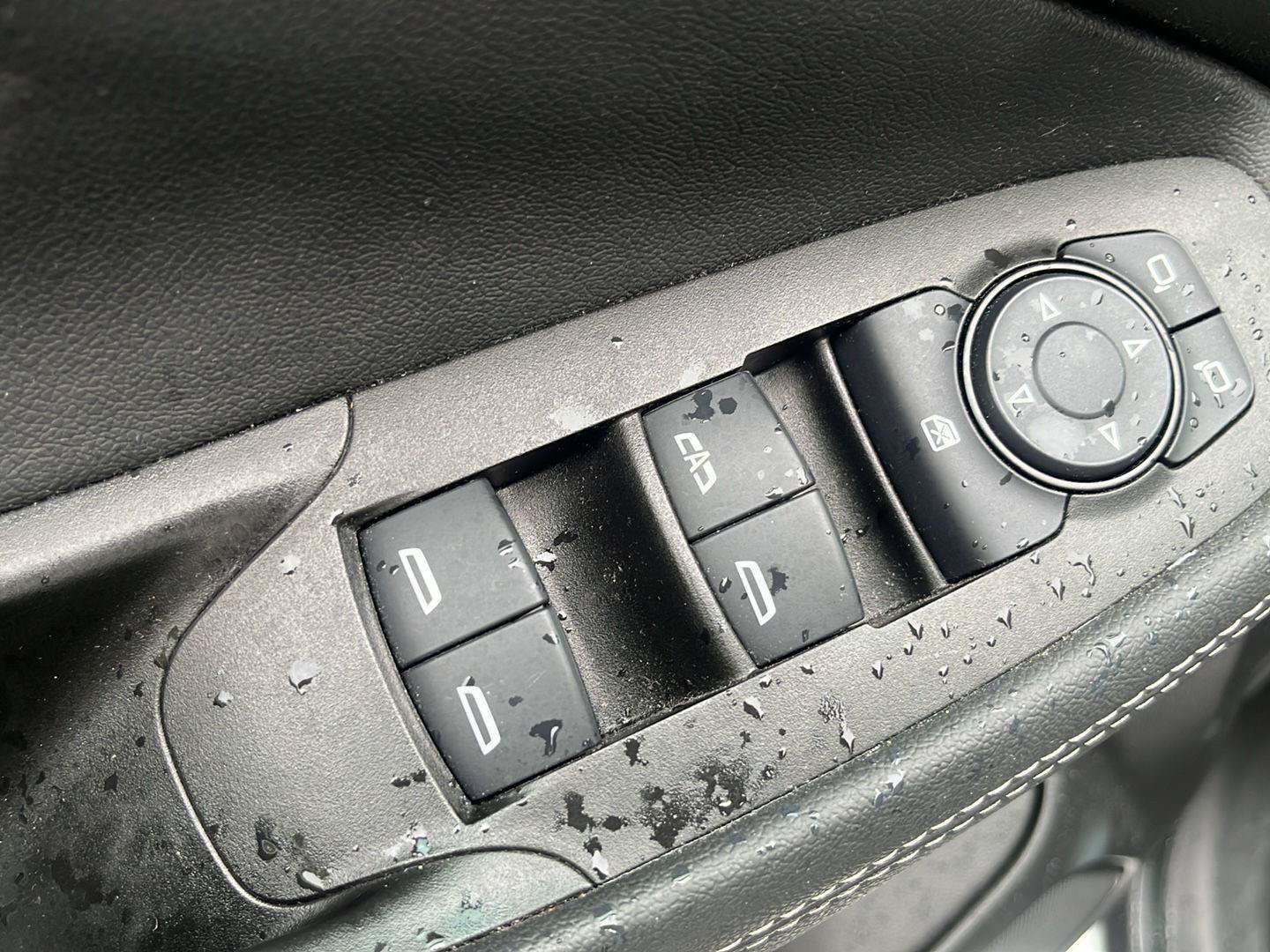 Used 2021 Buick Encore GX Select AWD/4WD image 10