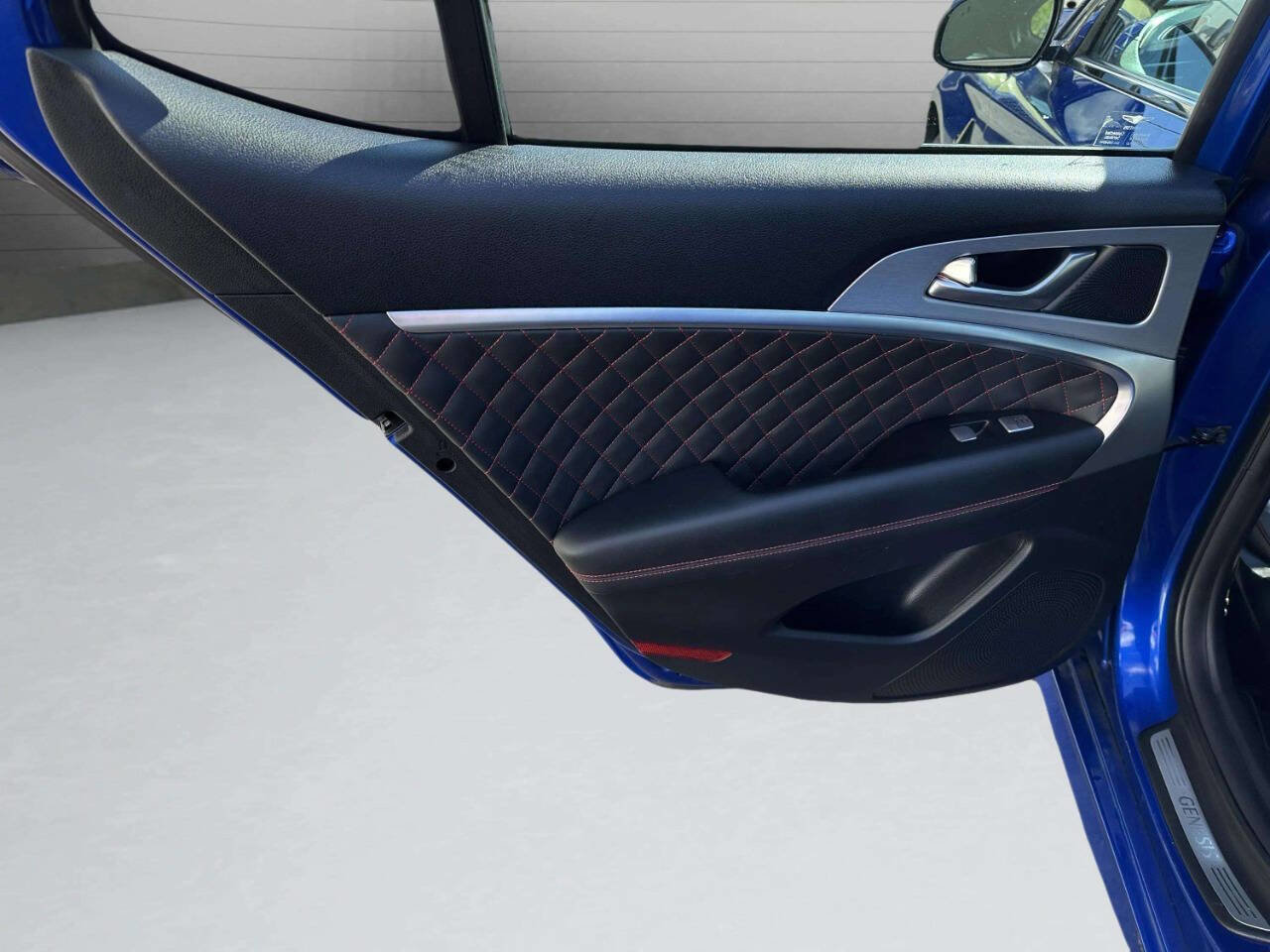 Used 2019 Genesis G70 2.0T Advanced w/ Sport Package image 18