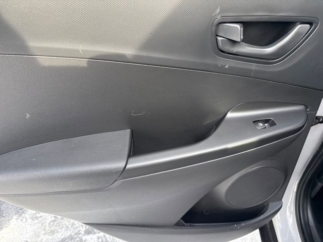 Used 2023 Hyundai Kona SEL w/ Cargo Package image 16