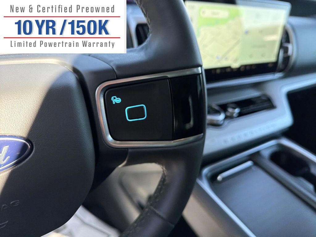 Used 2025 Ford Expedition Active image 20