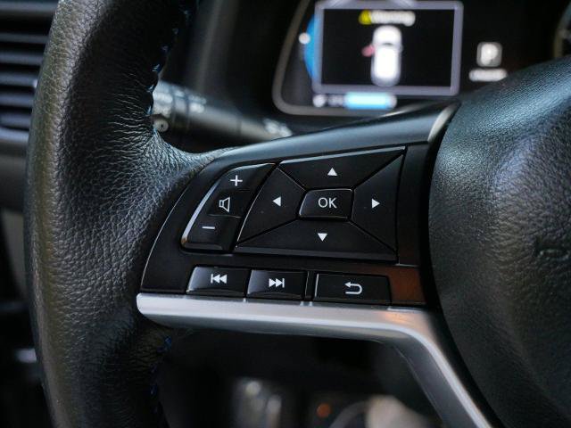 Certified 2025 Nissan Leaf SV Plus FWD image 27