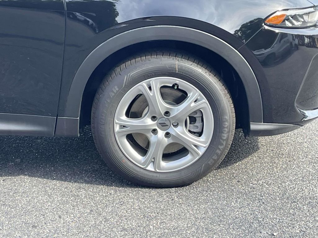 New 2025 Dodge Hornet GT image 13