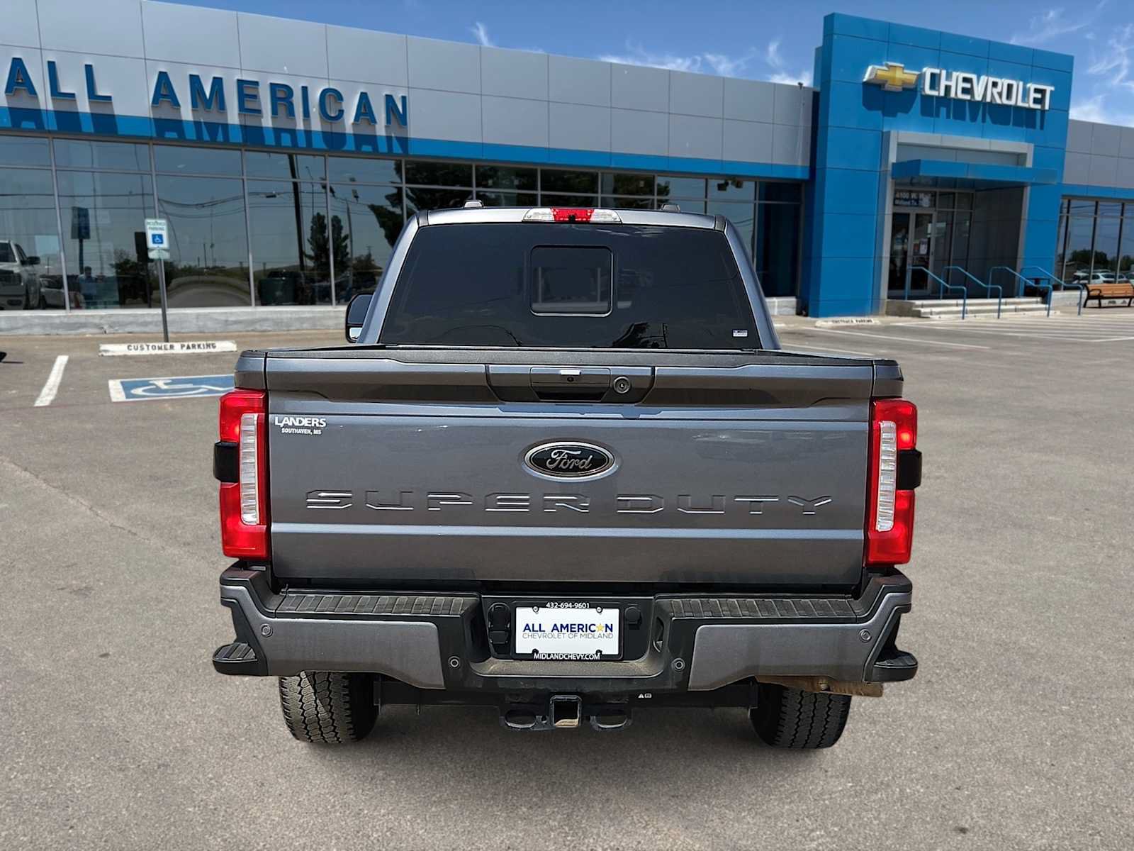 Used 2025 Ford F250 XLT w/ Black Appearance Package AWD/4WD image 7