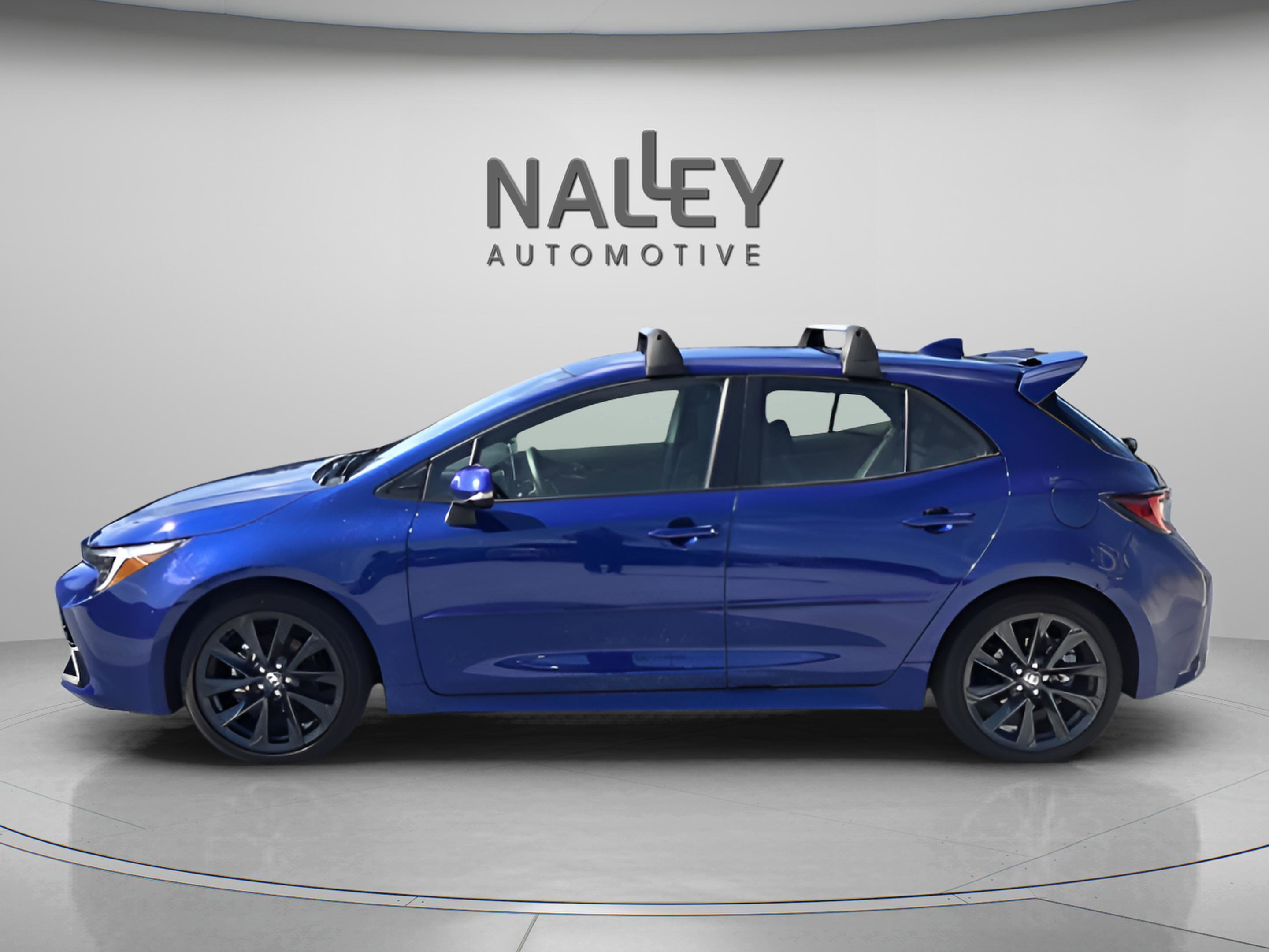 Used 2025 Toyota Corolla XSE image 2