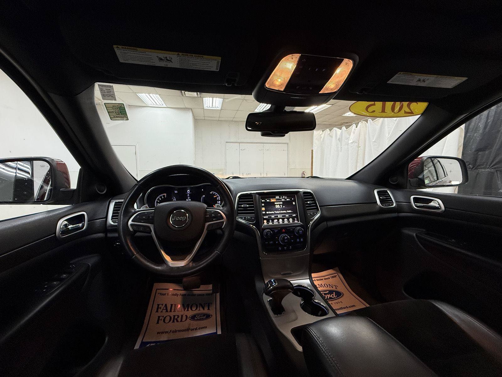 Used 2015 Jeep Grand Cherokee Altitude AWD/4WD image 20
