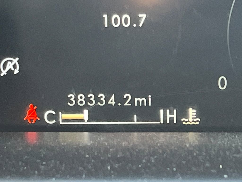 Used 2023 Lincoln Nautilus Reserve w/ Equipment Group 202A image 10