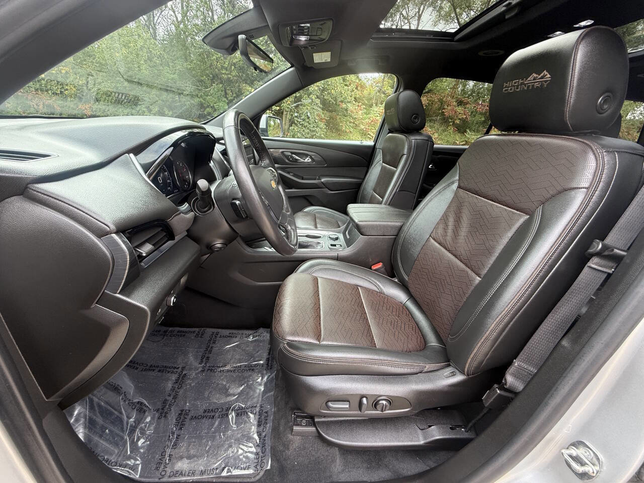 Used 2022 Chevrolet Traverse High Country image 8