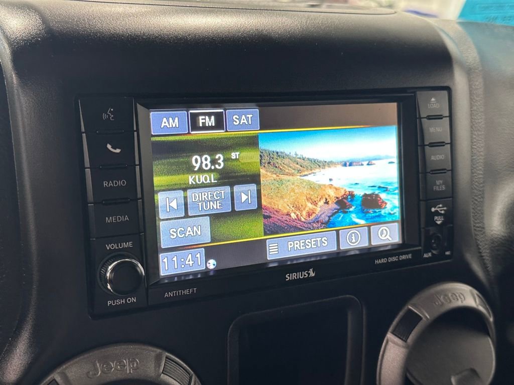 Used 2017 Jeep Wrangler Unlimited Sport w/ Connectivity Group image 19