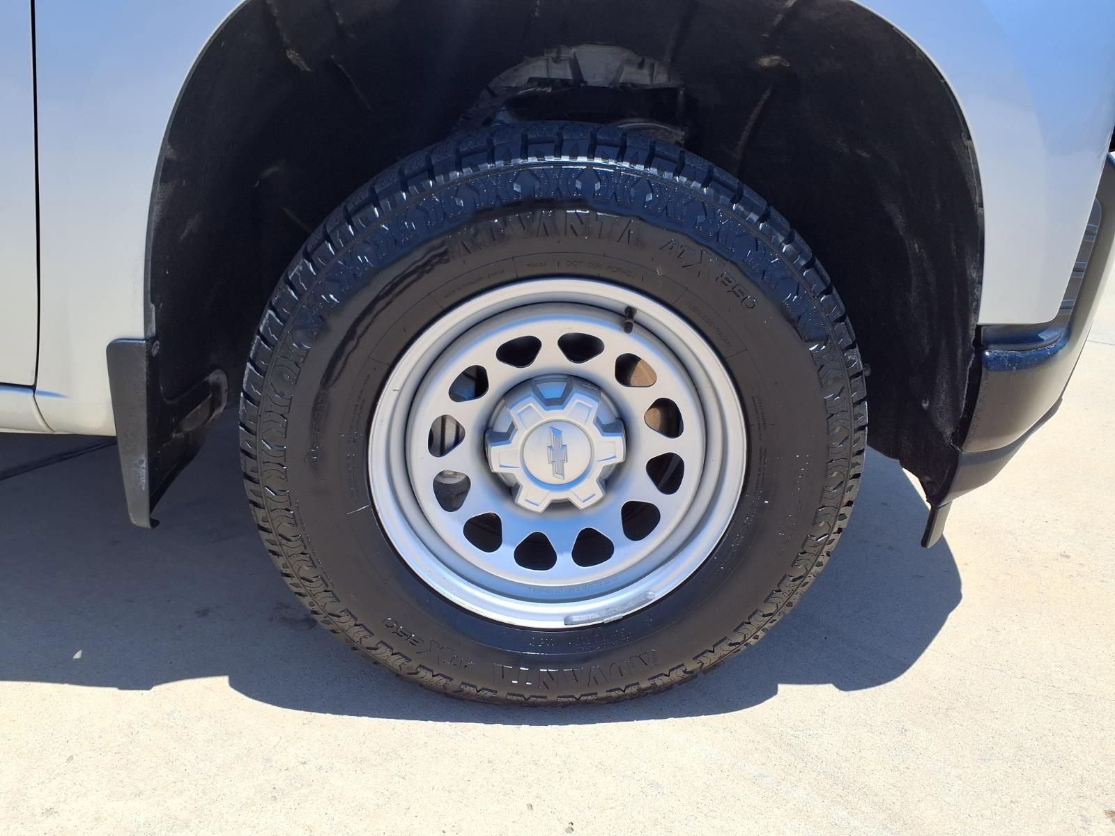 Used 2020 Chevrolet Silverado 1500 W/T w/ WT Value Package AWD/4WD image 9