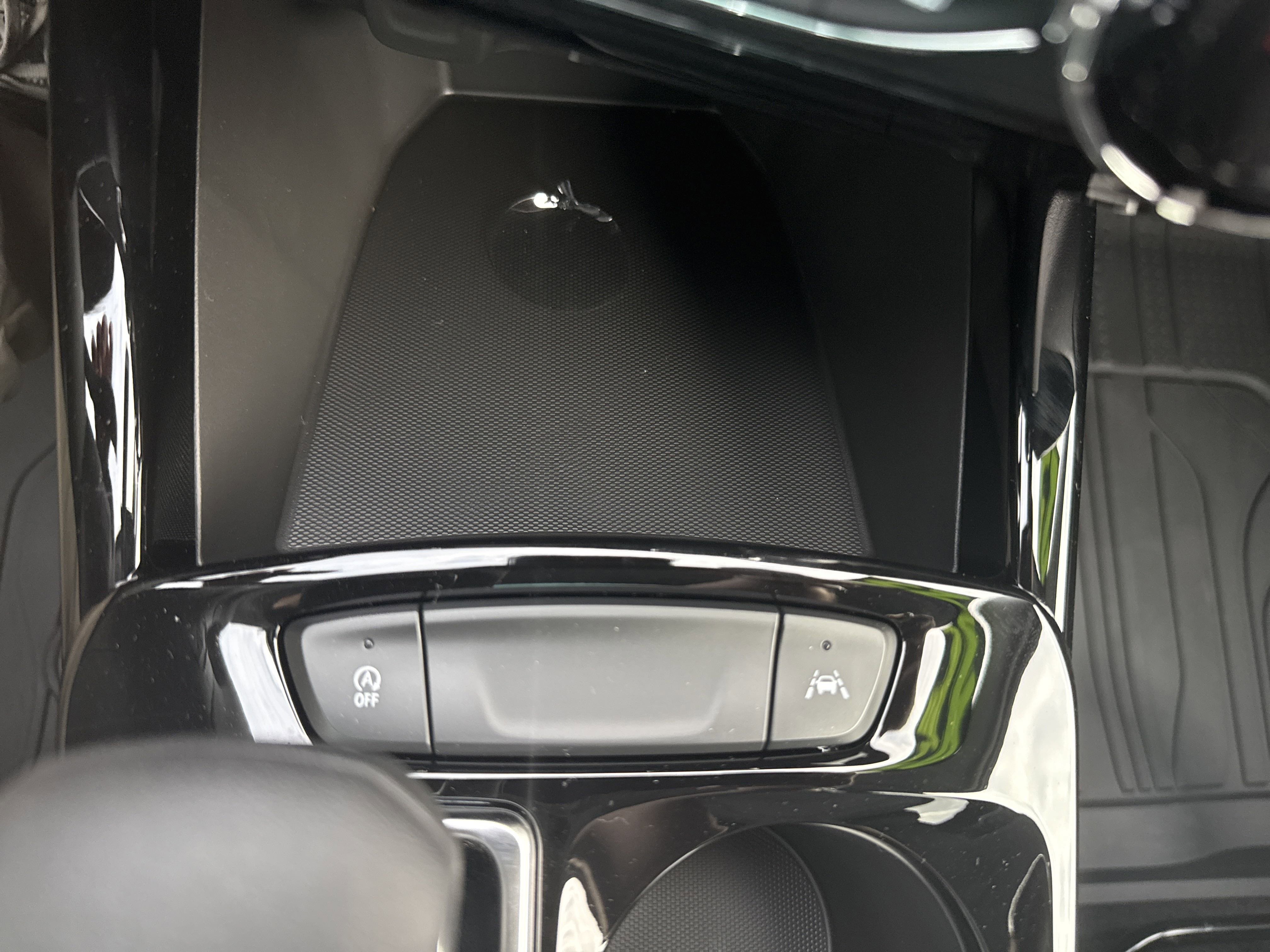 New 2025 Chevrolet Trax LT w/ Driver Confidence Package image 29