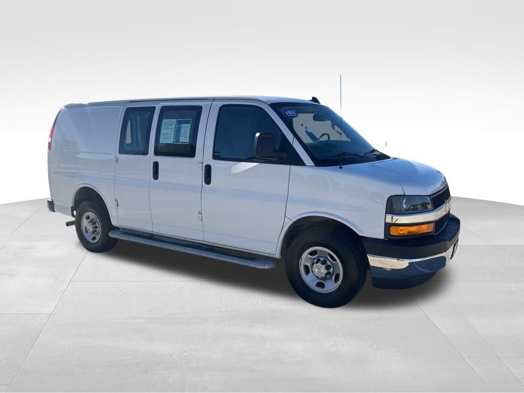 Used 2023 Chevrolet Express 2500 w/ Driver Convenience Package image 9