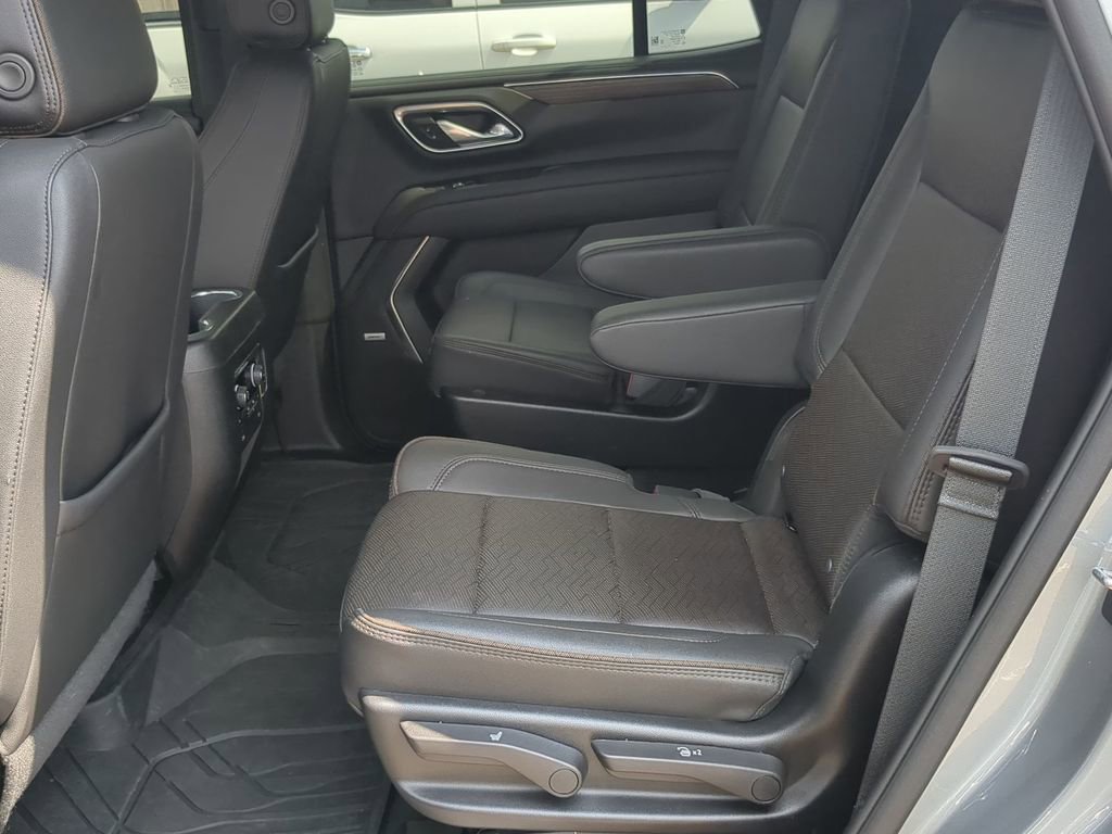 Used 2023 Chevrolet Tahoe High Country image 24