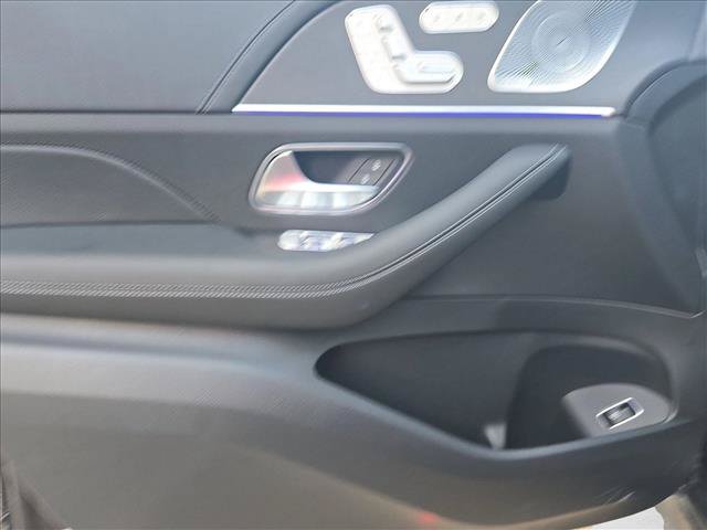 New 2026 Mercedes-Benz GLE 53 AMG 4MATIC Coupe image 15