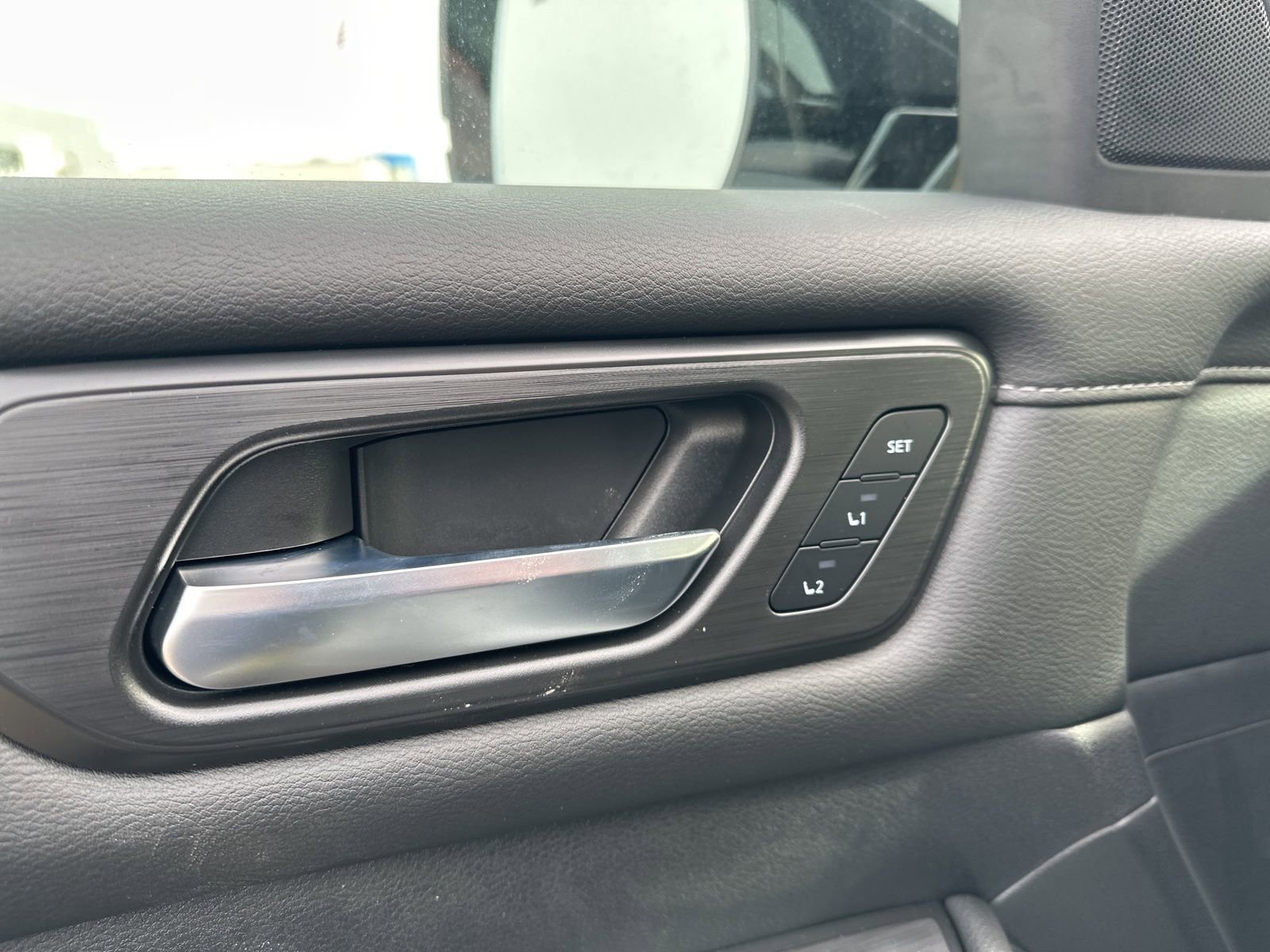 New 2026 Nissan Armada Platinum Reserve image 22