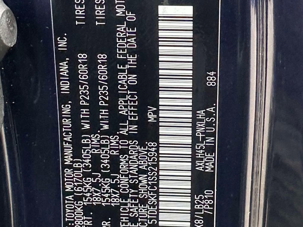 Used 2025 Toyota Sienna Platinum image 41