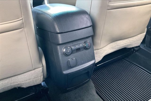 Used 2014 Ford Explorer XLT w/ Equipment Group 202A image 10