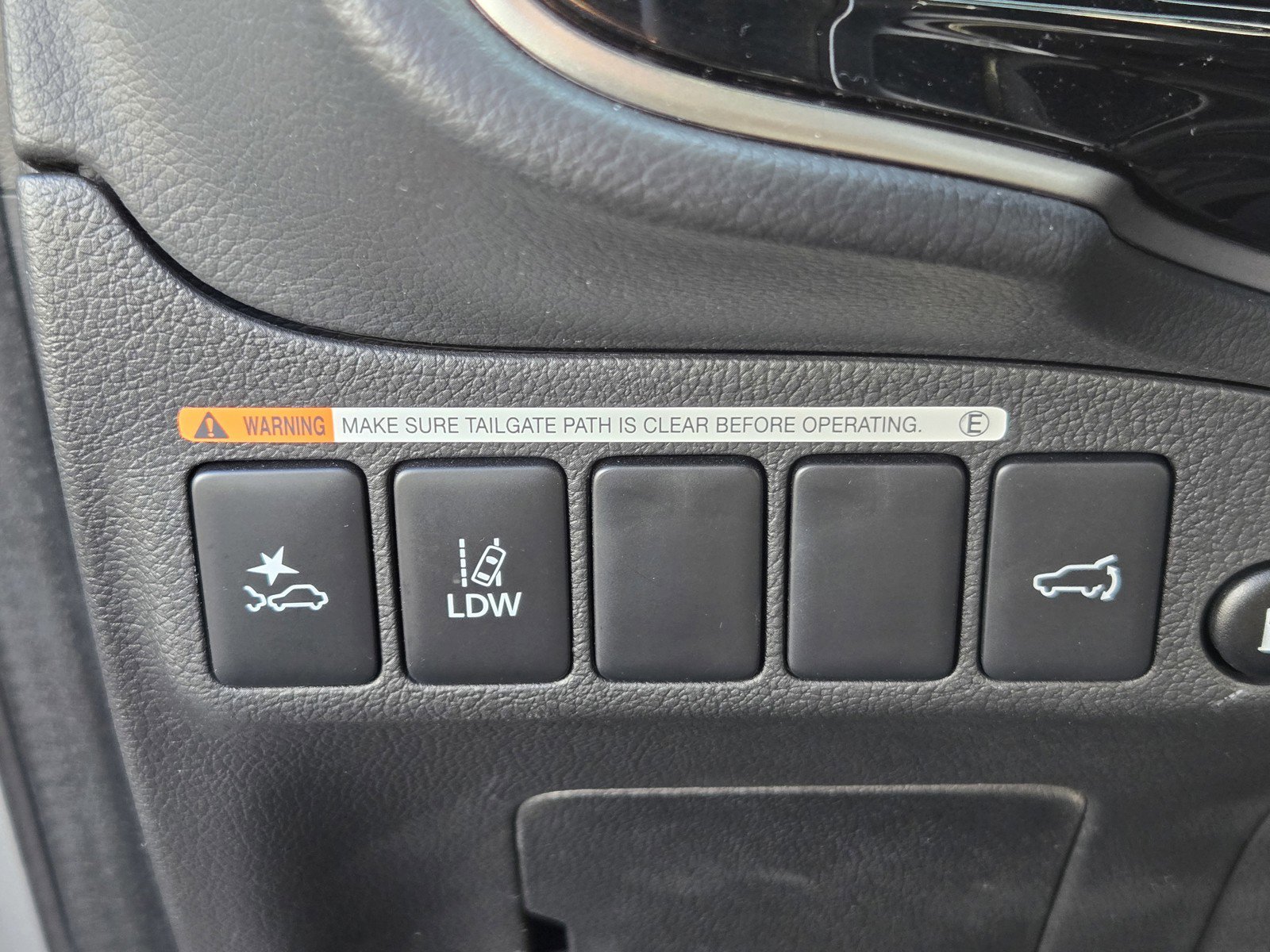 Used 2022 Mitsubishi Outlander SEL image 26