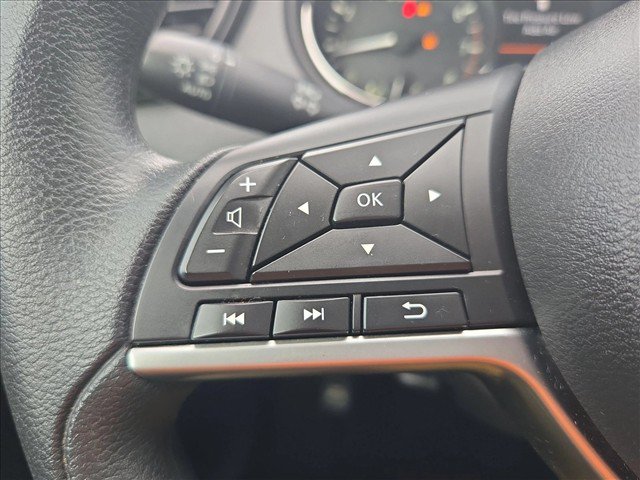 Used 2020 Nissan Rogue Sport S w/ Appearance Package FWD image 21