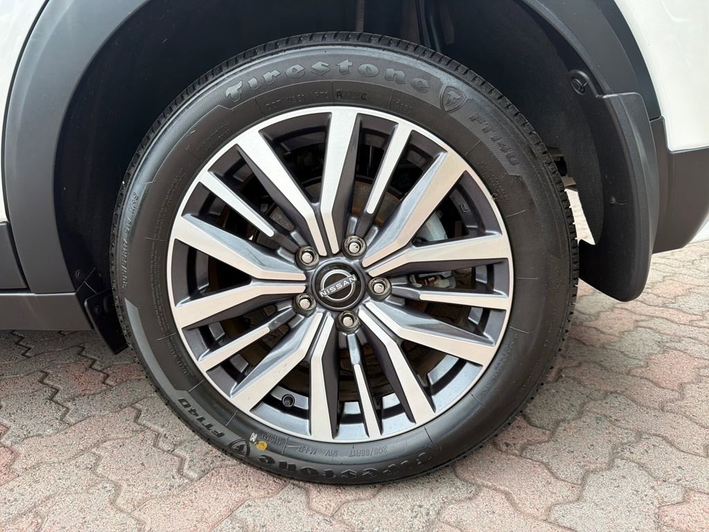Used 2024 Nissan Kicks SV image 18