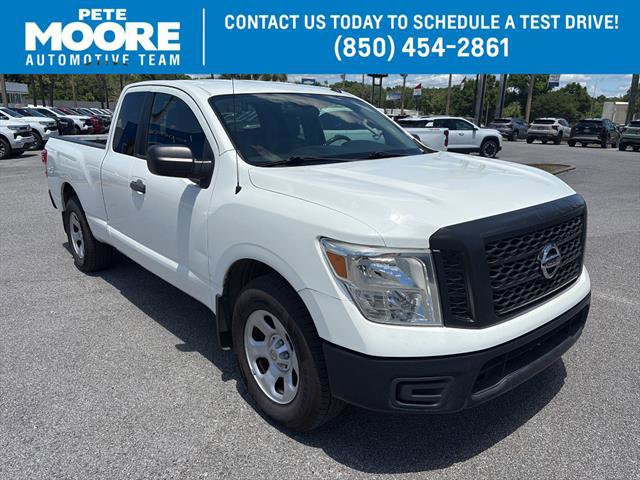 Used 2019 Nissan Titan S RWD image 1