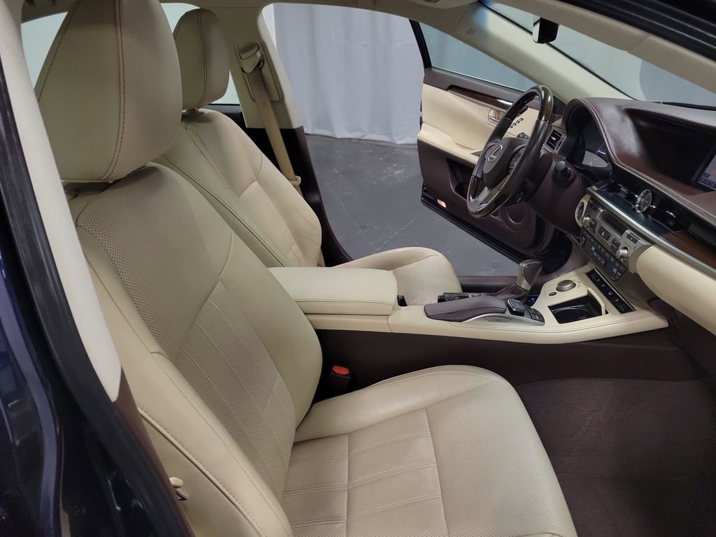 Used 2016 Lexus ES 350 image 24